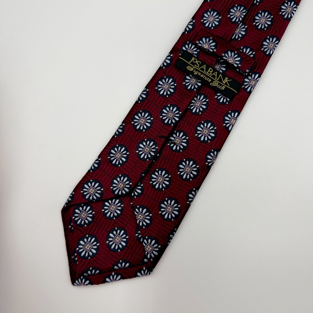 Jos. A Bank Men's Signature Gold 100% Silk Tie Red Daisy Pattern Elegant Vintage